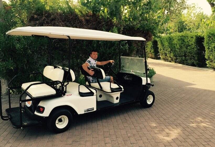 هتل Villaggio Camping Europa