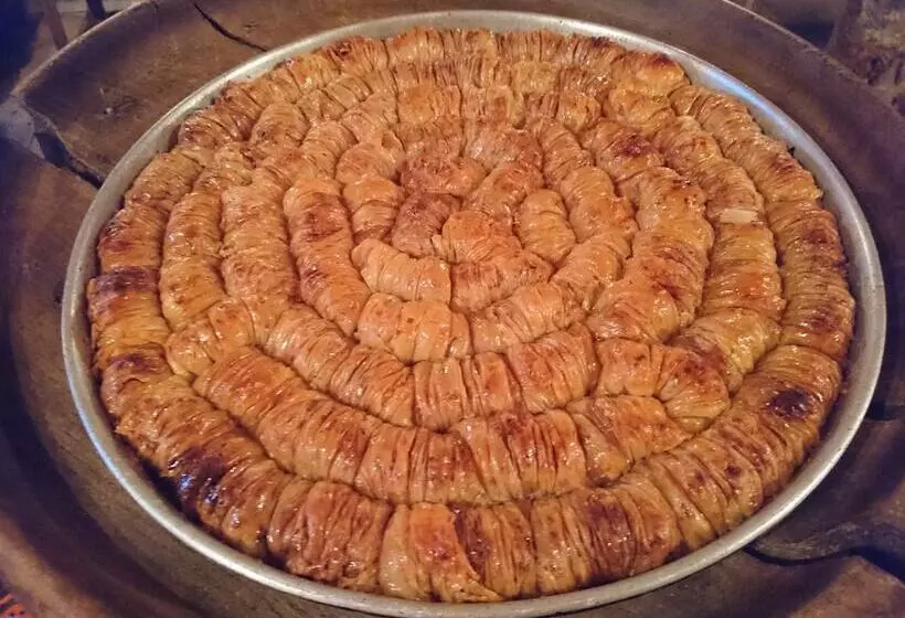 Majatalo Demircioglu Pokut Dag Evi