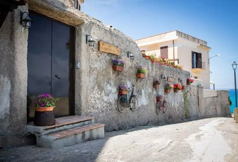 B&b Laudato Sii Tropea