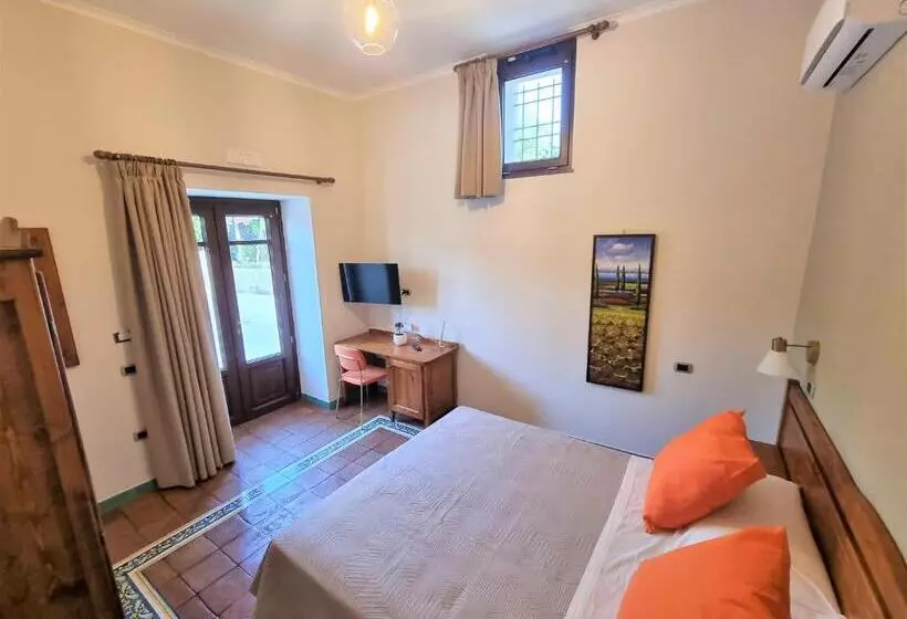 Aamiaismajoitus (B&B) Casa Fifina Rooms