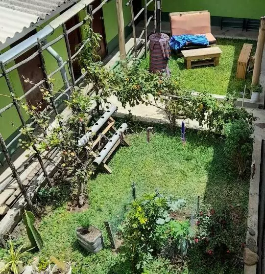 تختخواب و صبحانه Qumir Packers