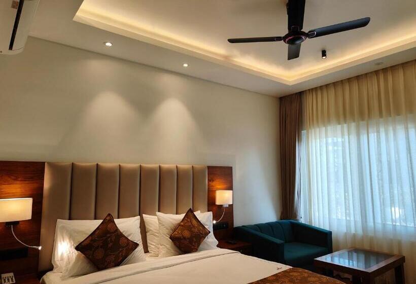 בית מלון כפרי Guru Surbhi