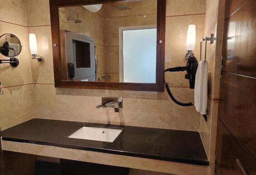 בית מלון כפרי Guru Surbhi