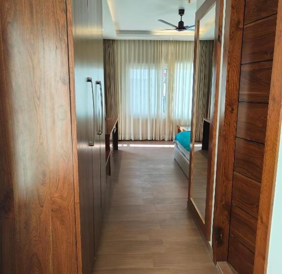 בית מלון כפרי Guru Surbhi