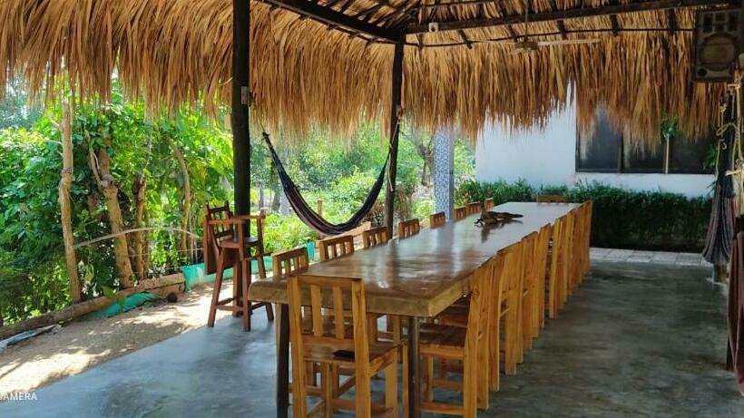 호스텔 Cabañas Del Caribe La Bonga