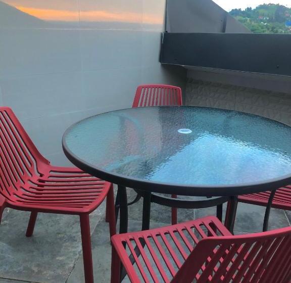 هاستل Tj Gardens