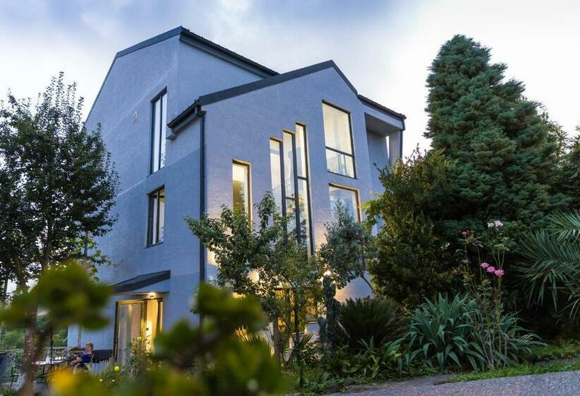 هاستل Tj Gardens