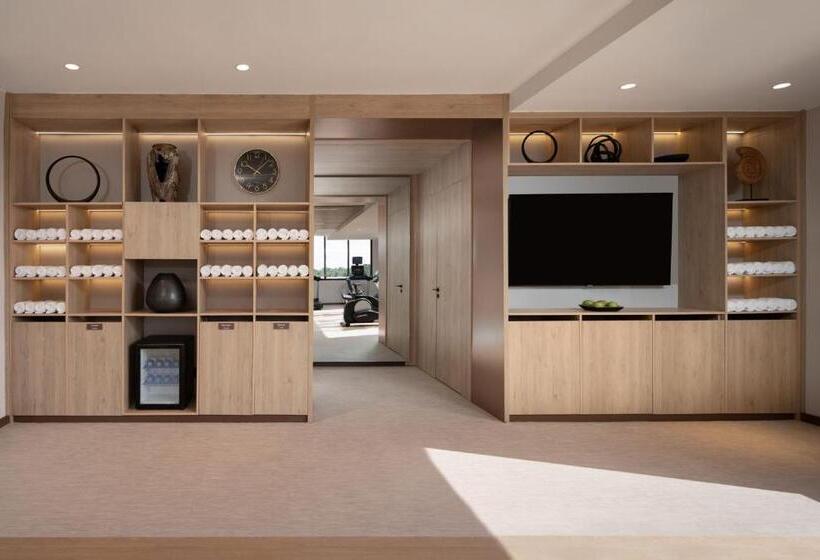 Ac Hotel By Marriott Punta Cana