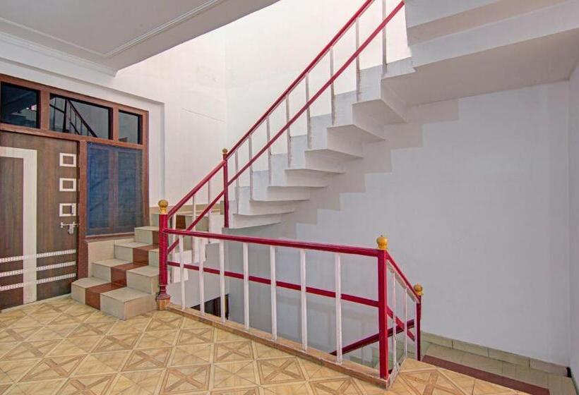 בית מלון כפרי Hmvr