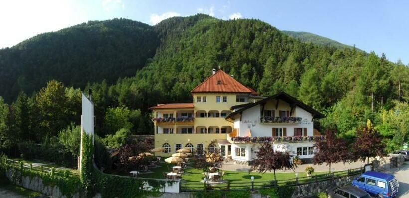 Landhotel Latscherhof