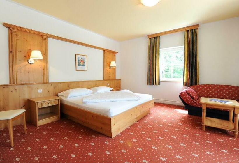 Landhotel Latscherhof