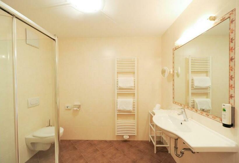 Landhotel Latscherhof