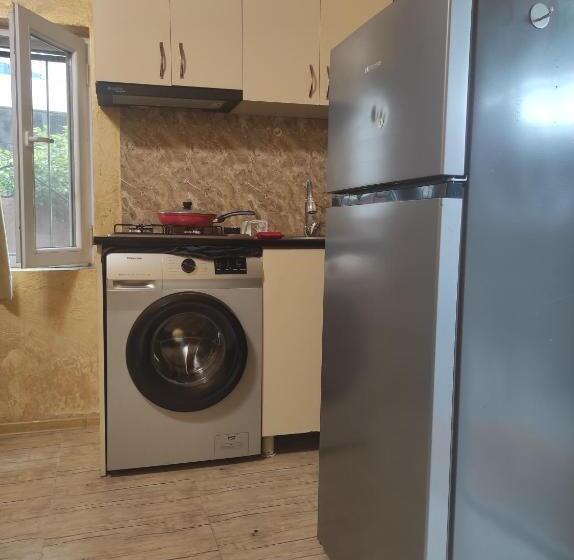 پانسیون Batumi House