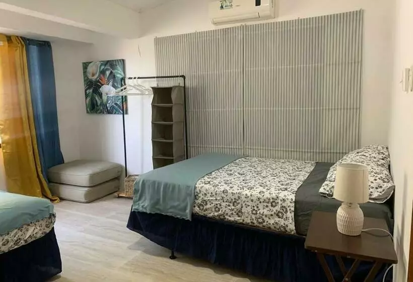 ペンション Joebi S House Walking Distance To Rocky Cay Beach Ideal For Families Or Groups