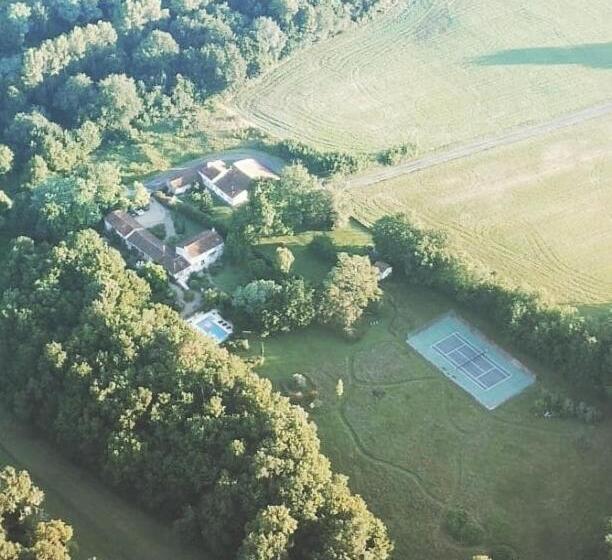 بنسيون La Loge Du Grand Cèdre, Chambre D'hôtes Socosy