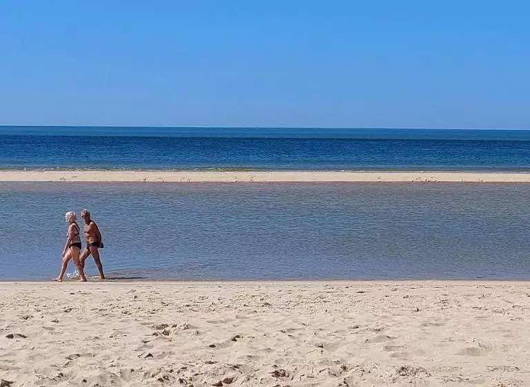 Majatalo La Loge Du Grand Cèdre, Chambre D'hôtes Socosy