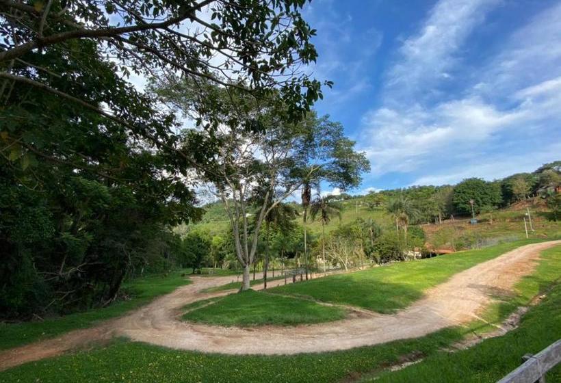 펜션 Pousada Cachoeira Dos Sonhos