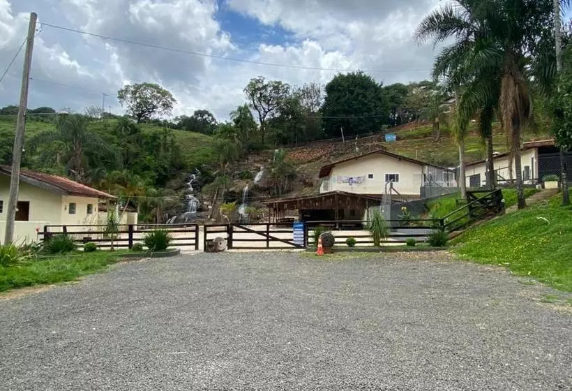 ペンション Pousada Cachoeira Dos Sonhos