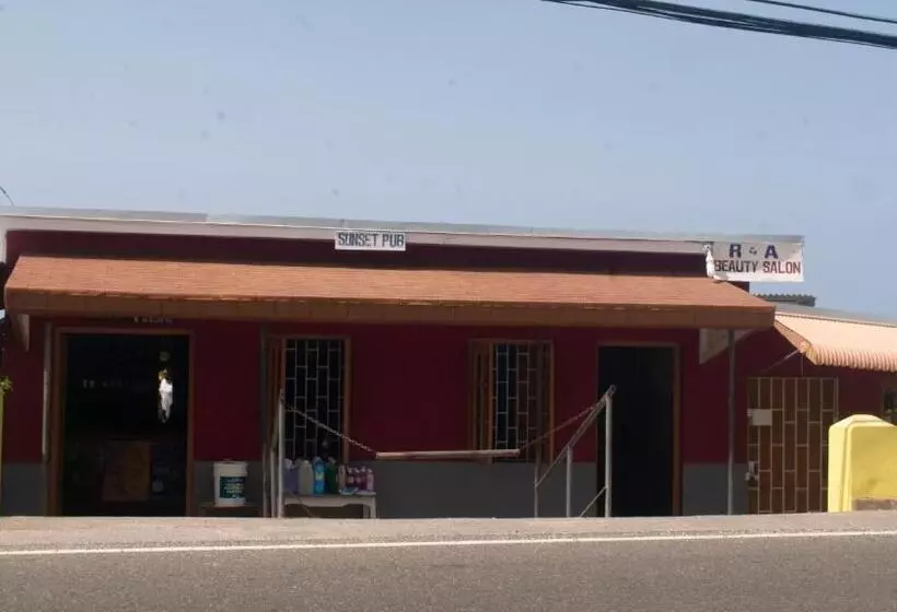 پانسیون Sunset Nabro