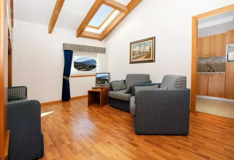 Aparthotel Englovacanze