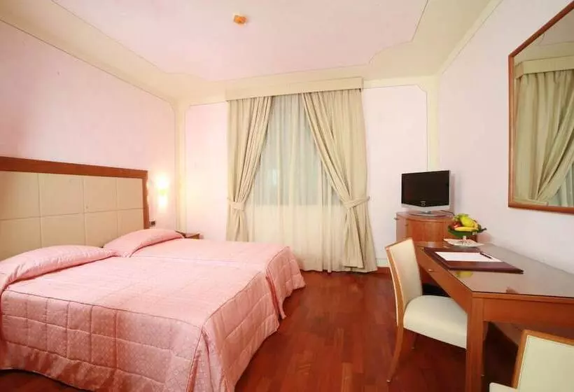 Grand Hotel Del Parco Bergamo Airport