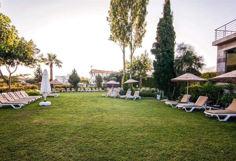 בית מלון כפרי Akbulut