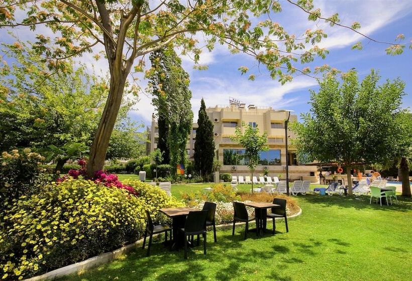 בית מלון כפרי Akbulut