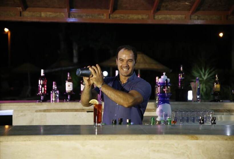 בית מלון כפרי Akbulut