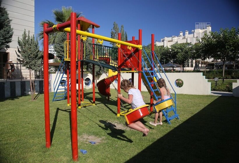 בית מלון כפרי Akbulut