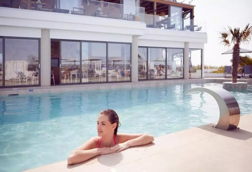 בית מלון כפרי Amnissos Residence