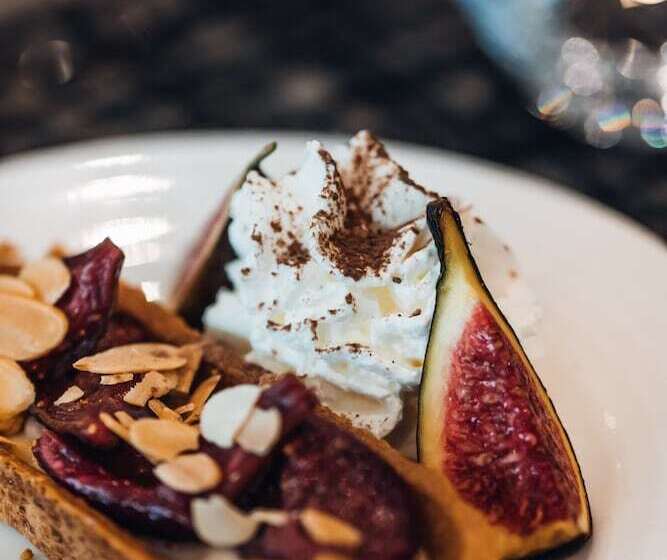 هتل Mercure Aix En Provence La Duranne Gare Tgv