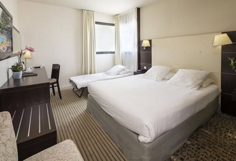 هتل Mercure Aix En Provence La Duranne Gare Tgv