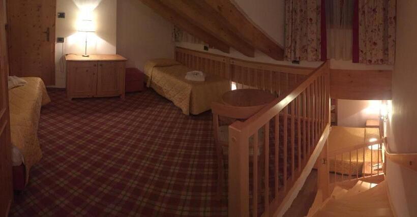 ホテル Campiglio Bellavista