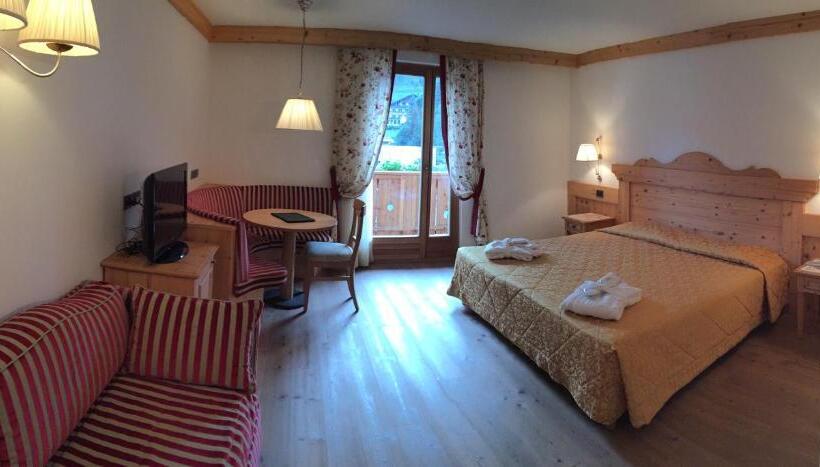 ホテル Campiglio Bellavista