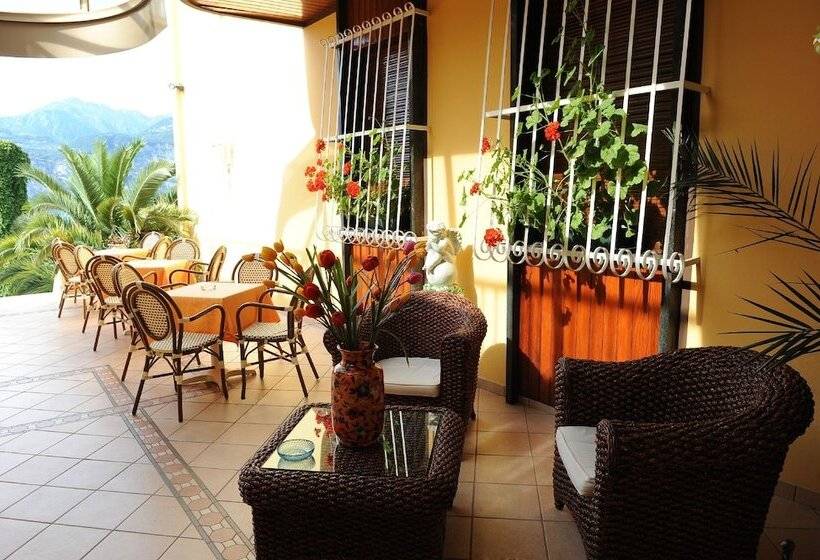 בית מלון כפרי Cristallo