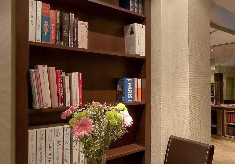 هتل De France Quartier Latin