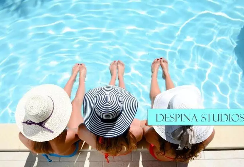 ホテル Despina Studios