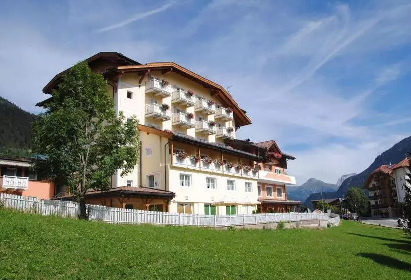 فندق Dolasilla Park