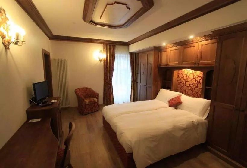 فندق Dolasilla Park