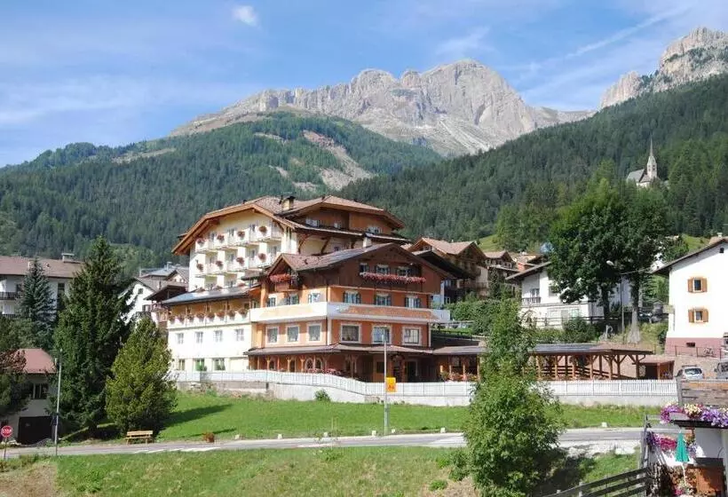 فندق Dolasilla Park