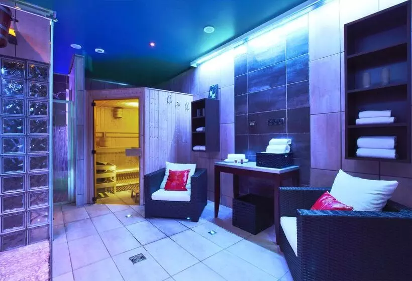 Enzo Hotels Reims Tinqueux By Kyriad Direct