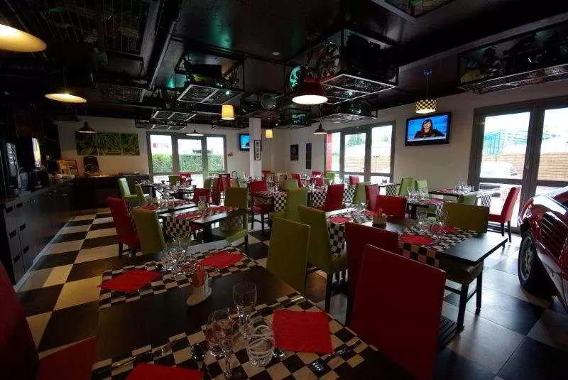 Enzo Hotels Reims Tinqueux By Kyriad Direct