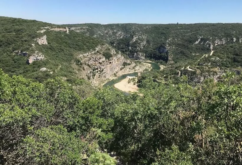 Отель Hostellerie Provençale