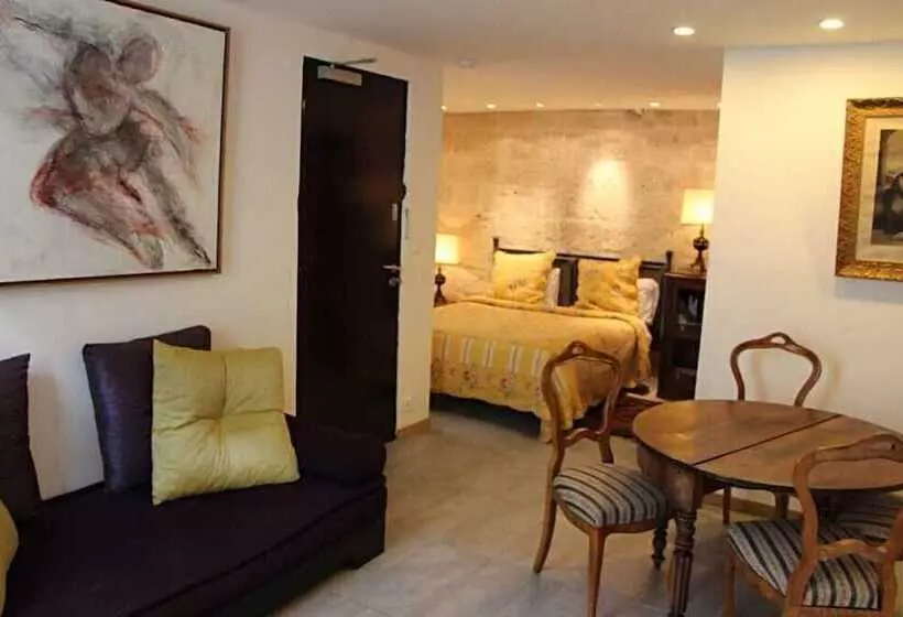 Отель Hostellerie Provençale