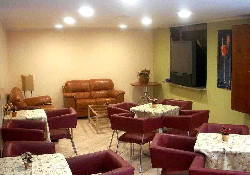 Santa Barbara Hotel & Apartments