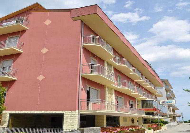 Santa Barbara Hotel & Apartments