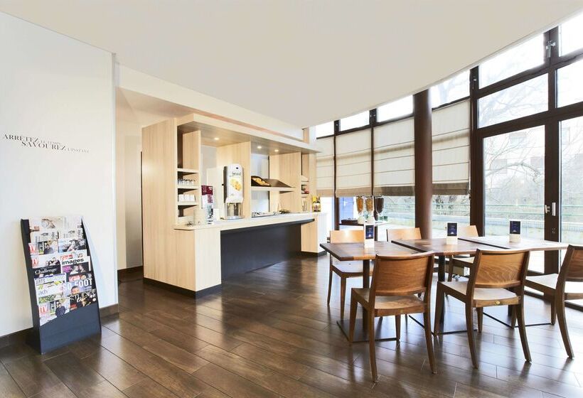 호텔 Kyriad Viry Chatillon