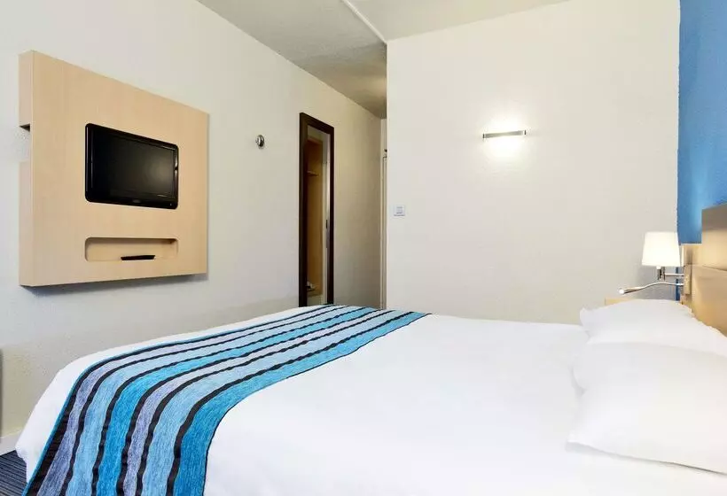 Отель Kyriad Viry Chatillon