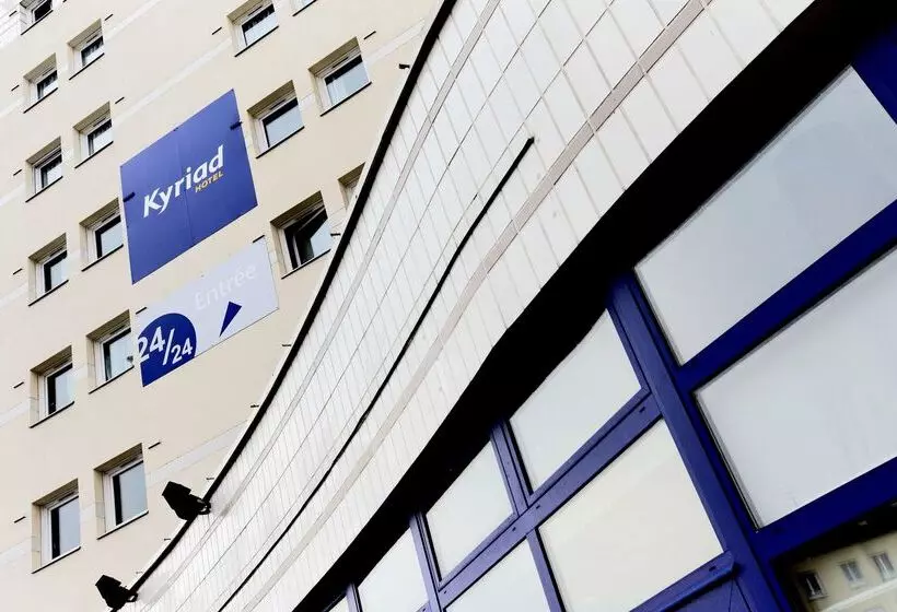 Отель Kyriad Viry Chatillon