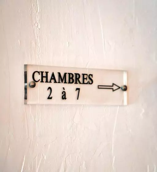 ホテル Les Palmiers